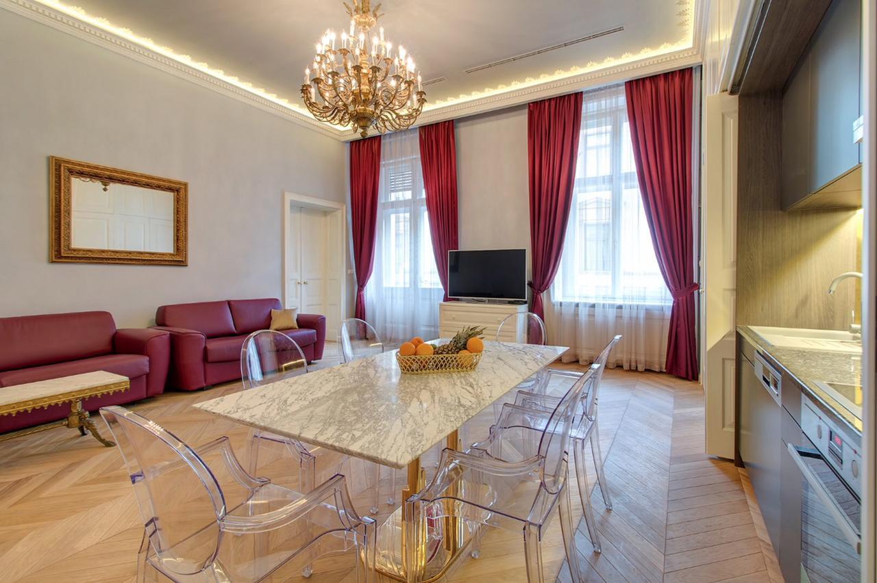 Count Zrinyi Basilica Luxurious Residence Budapest Exterior photo